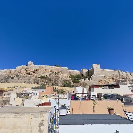Casita La Paloma Bonita Del Pescador Hasta 5 Personas En El Casco Antiguo La Medina Centro Almeria Bajo Alcazaba Terraza Buena Vista Parking Privado Y Sabanas En Opcion Kültér fotó