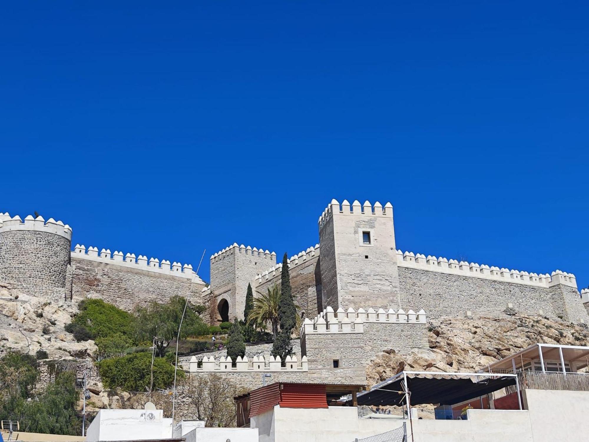 Casita La Paloma Bonita Del Pescador Hasta 5 Personas En El Casco Antiguo La Medina Centro Almeria Bajo Alcazaba Terraza Buena Vista Parking Privado Y Sabanas En Opcion Kültér fotó